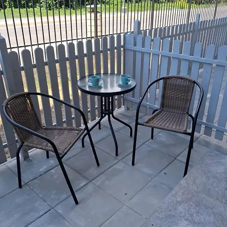 Апартаменты Andrew Сатурн